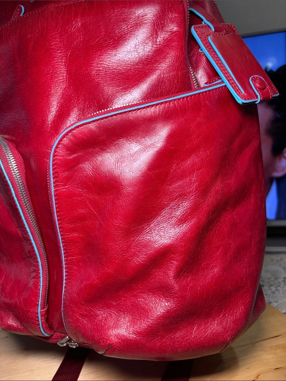 PIQUADRO Red burgundy Leather Stylish men stile Business excellent condition